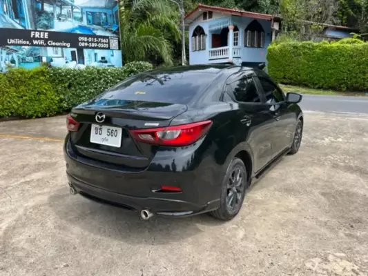 Mazda 2 для аренды в Клонг Муанге