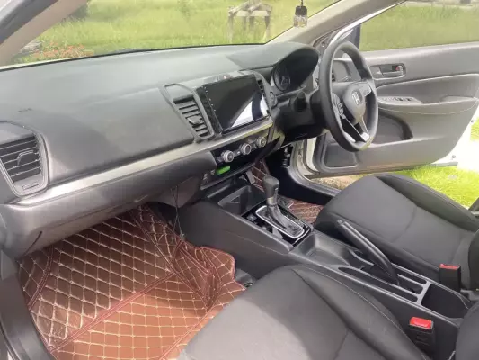 Honda City ให้เช่า ที่ประเทศไทย