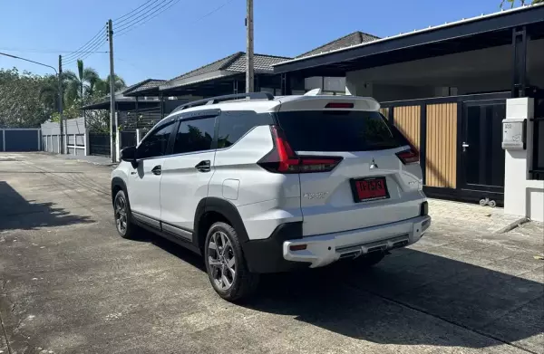 Mitsubishi Xpander Cross ให้เช่า ที่ดอนสัก