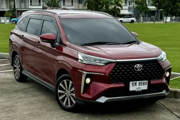 Toyota Veloz for rent in Karon