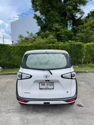 Toyota Sienta for rent in Thailand