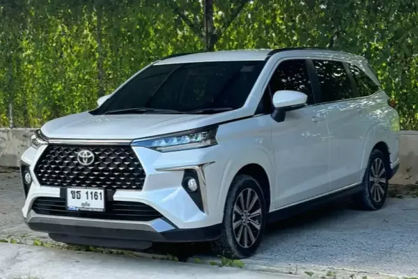 Toyota Veloz ให้เช่าใน กระบี่