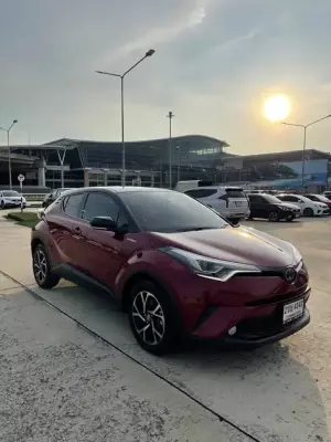 Toyota C-HR ให้เช่า ที่ประเทศไทย
