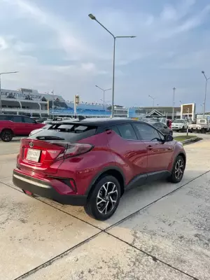 Toyota C-HR ให้เช่า ที่ประเทศไทย