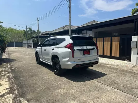 Mitsubishi Pajero Sport for rent in Don Sak