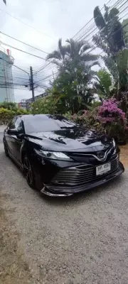 Toyota Camry for rent in Thailand