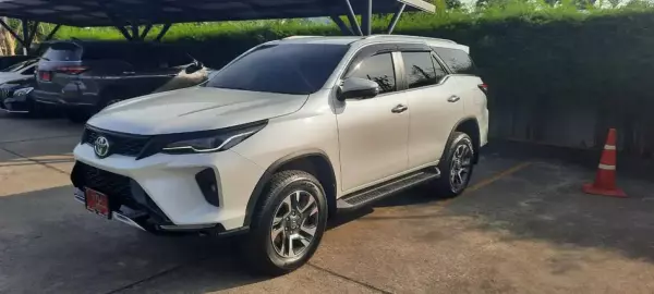 Toyota Fortuner for rent in Thailand