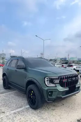 Ford Everest for rent in Thailand