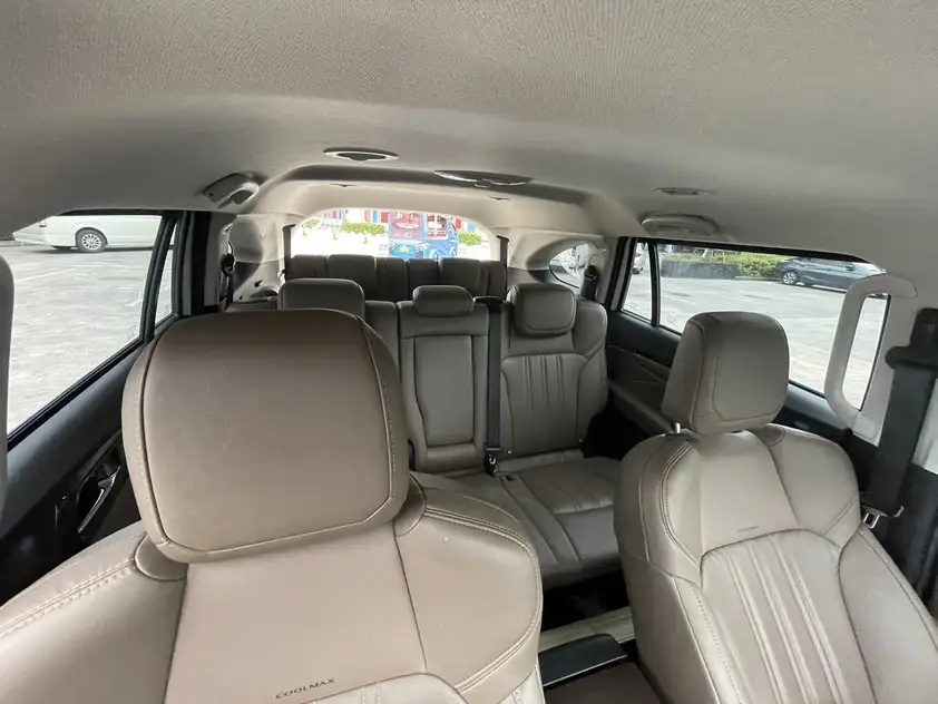 Isuzu MU-X for rent in Chalong