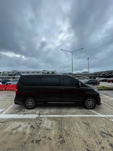 Hyundai H1 for rent in Kata