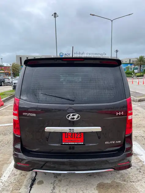 Hyundai H1 for rent in Kata