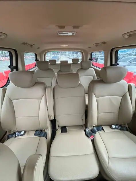 Hyundai H1 for rent in Kata