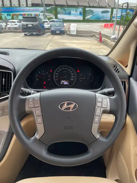 Hyundai H1 for rent in Kata