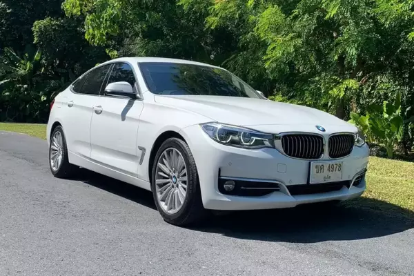BMW 320i for rent in Thailand
