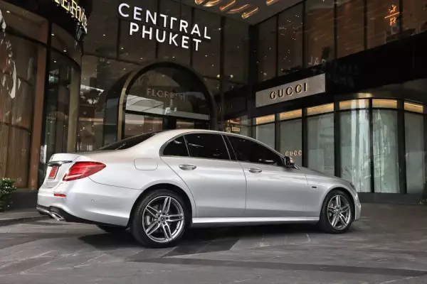 Mercedes E 300 e for rent in Thailand