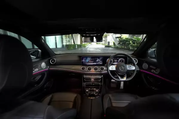 Mercedes E 300 e for rent in Thailand
