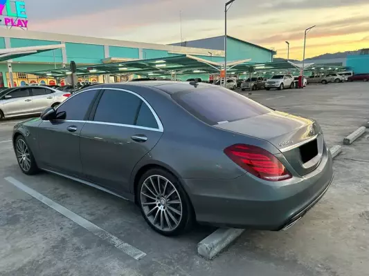 Mercedes S500 Maybach for rent in Thailand