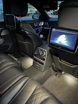 Mercedes S500 Maybach for rent in Thailand