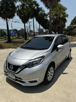 Nissan Note for rent in Bangkok