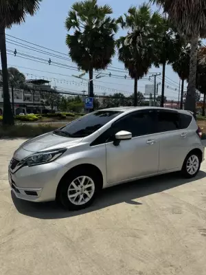 Nissan Note for rent in Bangkok