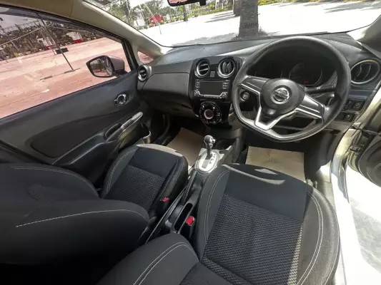 Nissan Note for rent in Bangkok