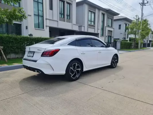 MG5 for rent in Nonthaburi
