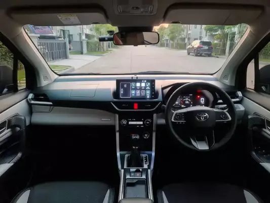 Toyota Veloz for rent in Hua Hin