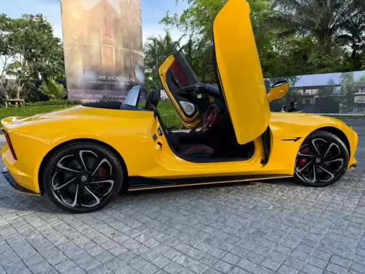 MG Cyberster for rent in Karon