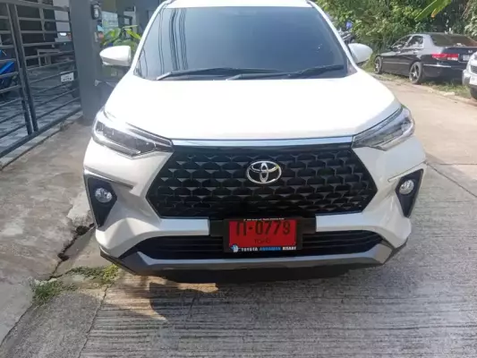 Toyota Veloz for rent in Bangkok
