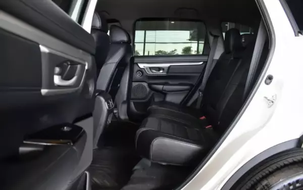 Honda CR-V for rent in Phuket
