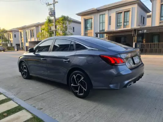 MG5 for rent in Nonthaburi