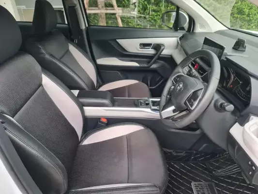 Toyota Veloz for rent in Hua Hin
