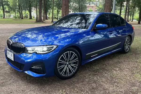 BMW 330i for rent in Thailand