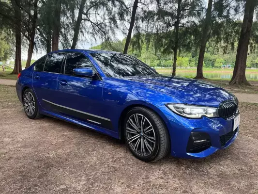 BMW 330i for rent in Thailand