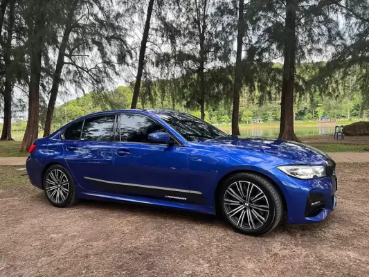 BMW 330i for rent in Thailand