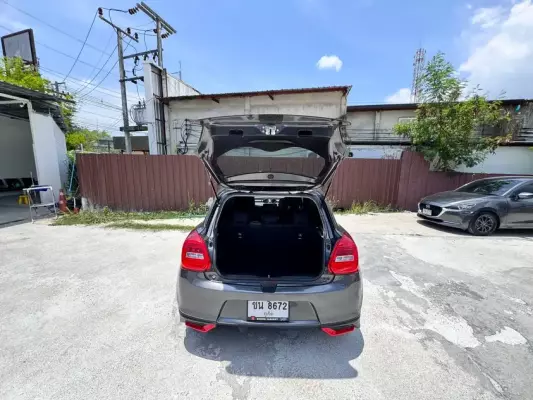 Suzuki Swift for rent in Kamala