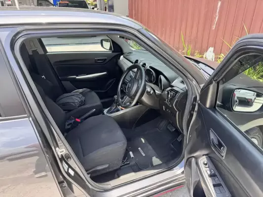 Suzuki Swift for rent in Kamala