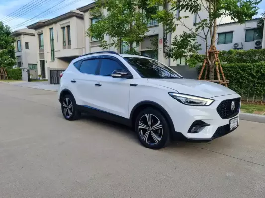 MG ZS for rent in Nonthaburi
