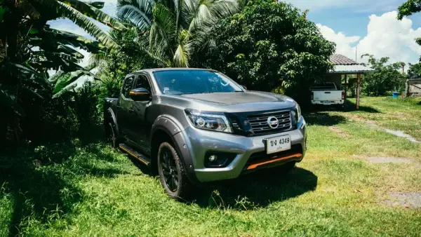 Nissan Navara for rent in Kata