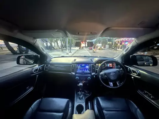 Ford Everest for rent in Thailand
