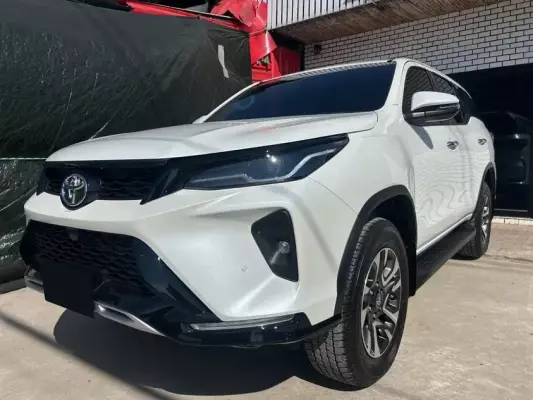 Toyota Fortuner for rent in Bangkok