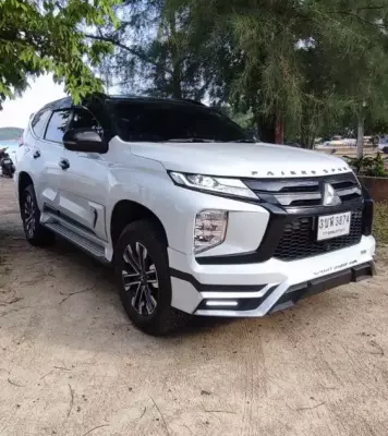 Mitsubishi Pajero Sport for rent in Thailand
