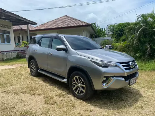 Toyota Fortuner for rent in Kamala