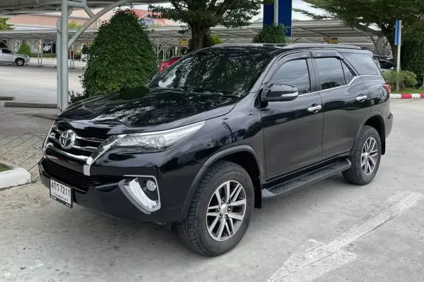 Toyota Fortuner for rent in Thailand
