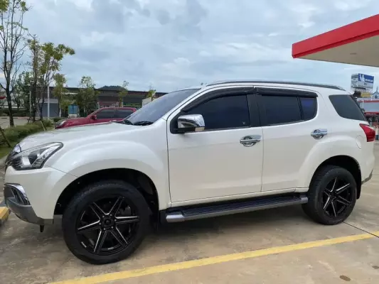 Isuzu MU-X for rent in Krabi
