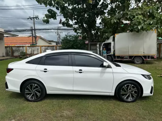 Toyota Yaris Ativ for rent in Pattaya