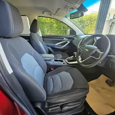 Chevrolet Captiva for rent in Ayutthaya