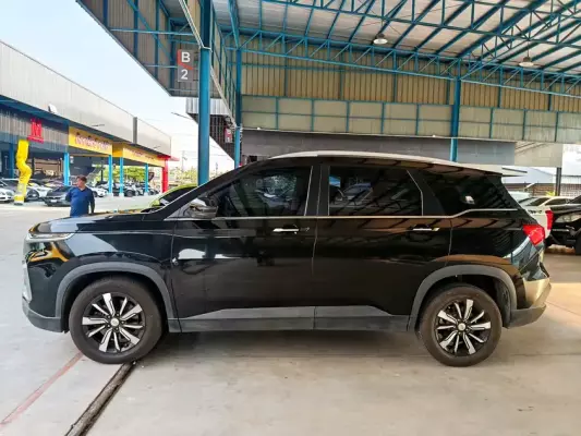 Chevrolet Captiva for rent in Thailand