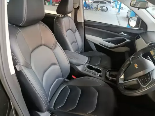 Chevrolet Captiva for rent in Thailand