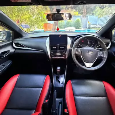 Toyota Yaris for rent in Lipa Noi